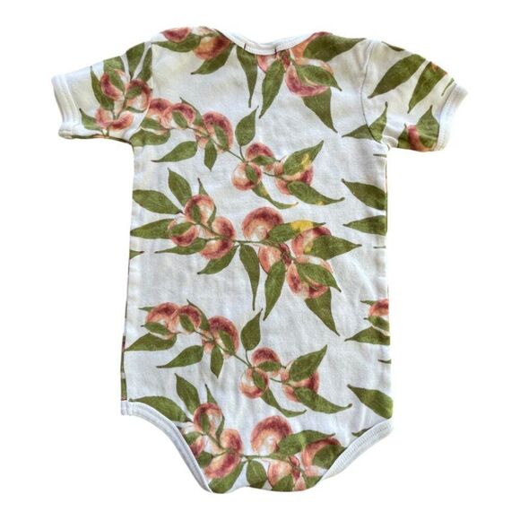 Milkbarn Peach Fruit Short Sleeve Bodysuit Size 12-18M - Picture 3 of 4